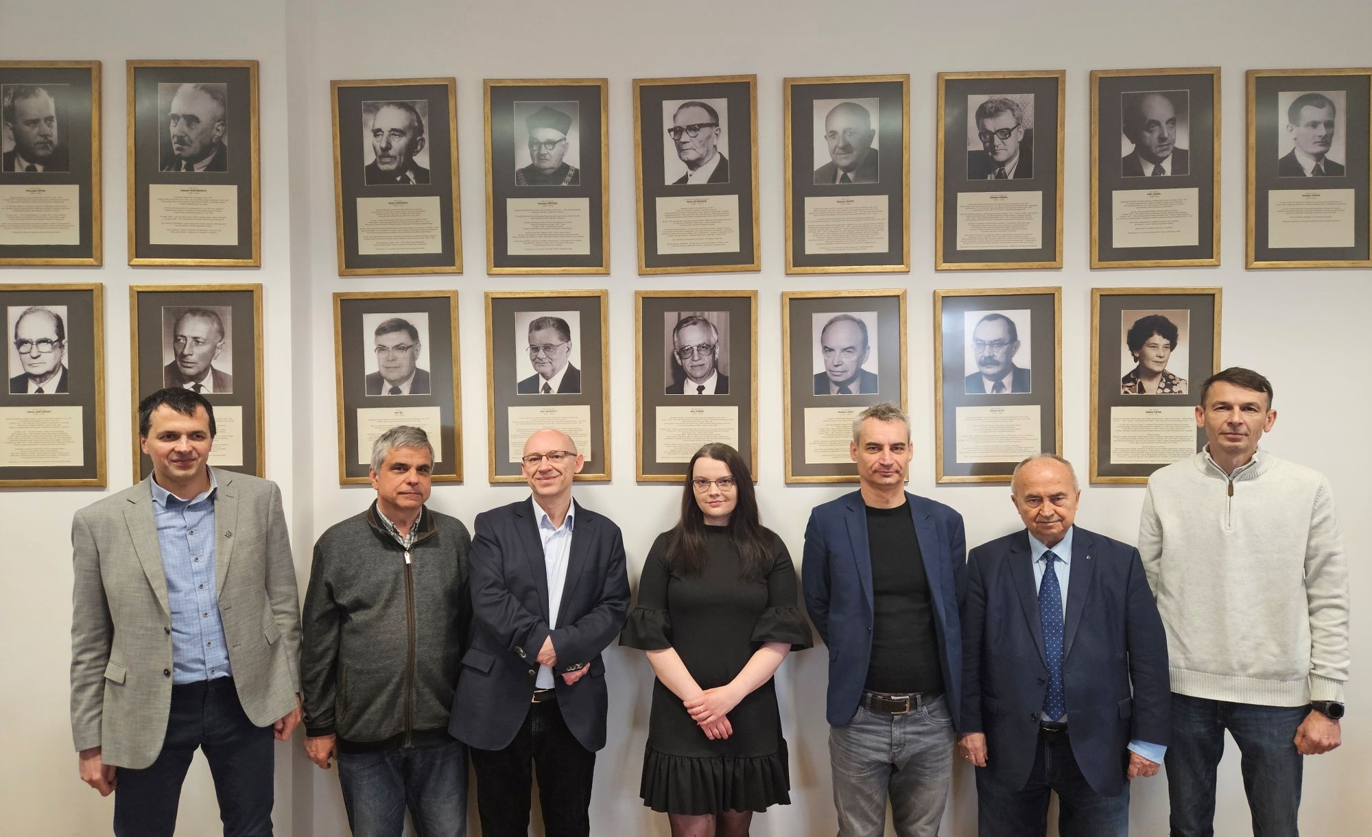 ZespolPolitechnikiKrakowskiejMonitoringsiecicieplowniczych