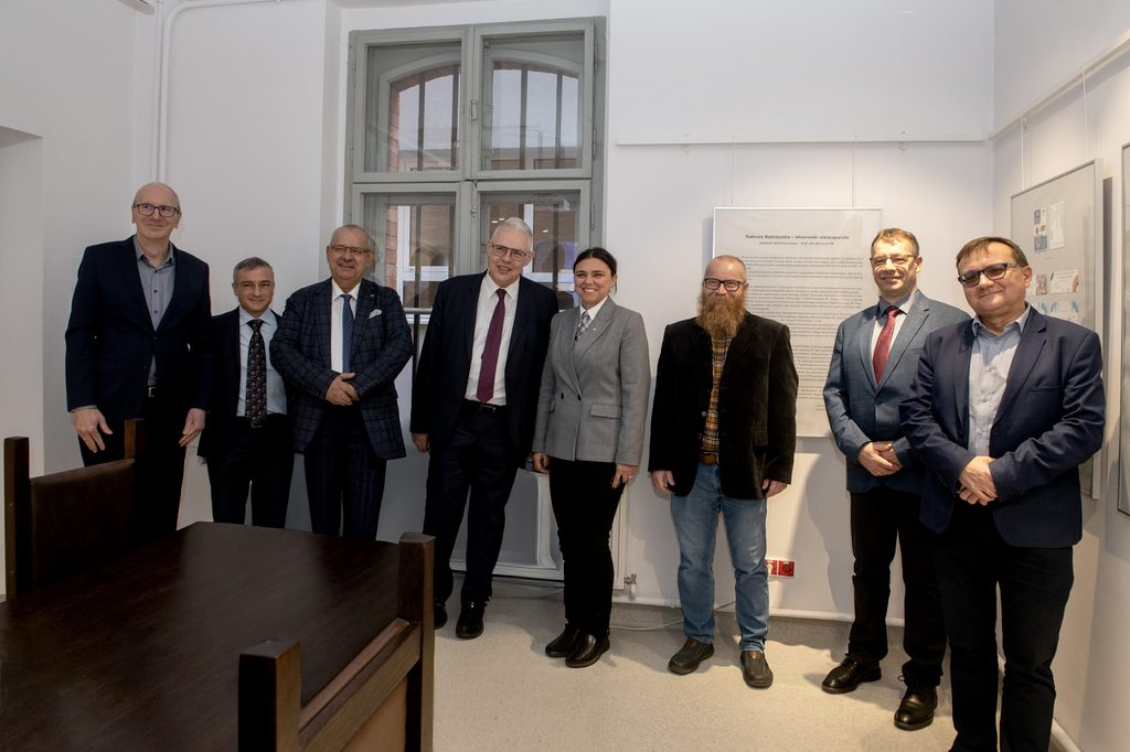 JRC and PK KUT rep[resentants during a kick off meeting starting the mutual cooperation.