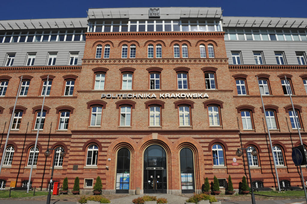 Gmach główny uczelni
(widok od ul. Warszawskiej)